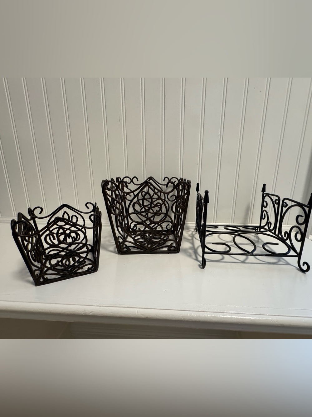 Southern Living at Home Napkin Holder and Planters